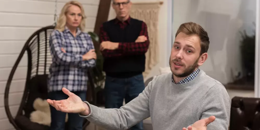 Como administrar conflitos entre moradores no condomínio?