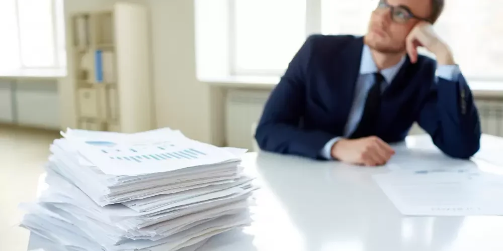 Burocracia condominial: como uma administradora de condomínios pode te ajudar?